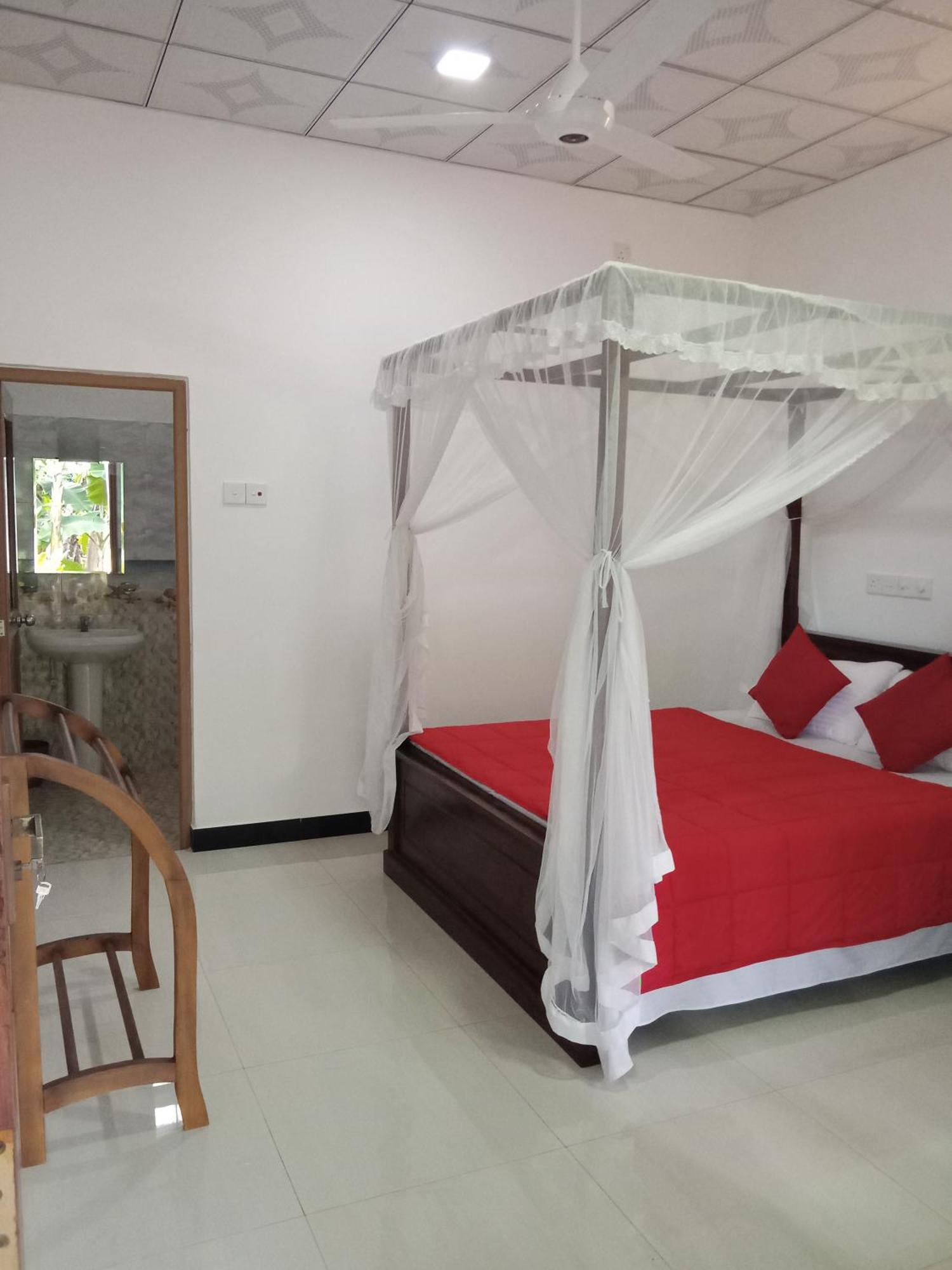 Bakery Family Guest House Mirissa Extérieur photo