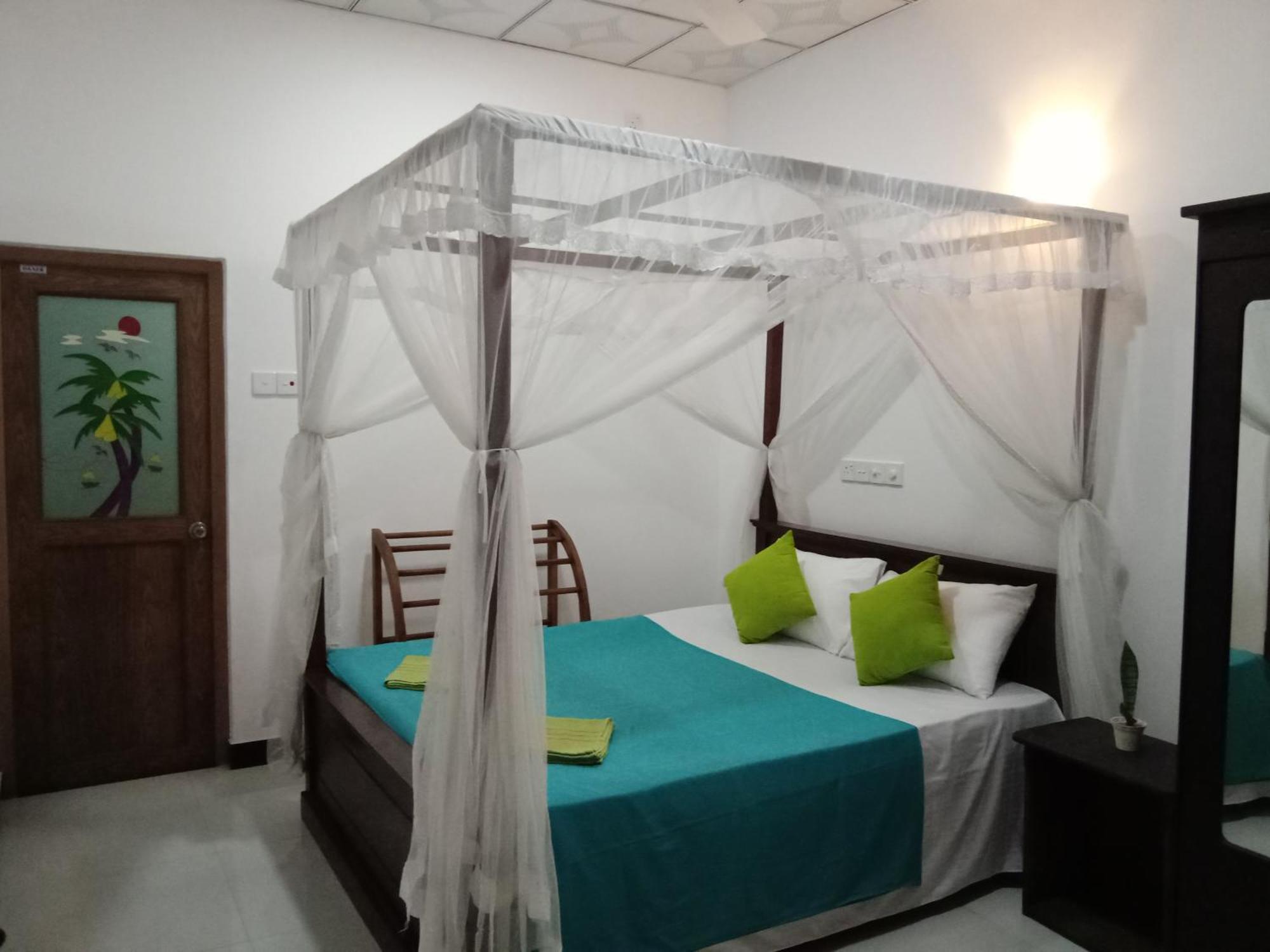 Bakery Family Guest House Mirissa Extérieur photo